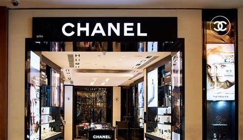 Chanel perfume store in Mumbai